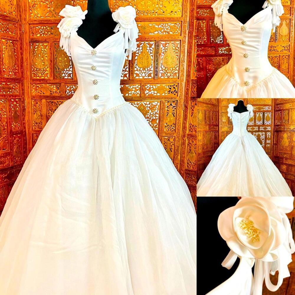 Alfred Sung Princess Sweetheart Wedding Gown NWT